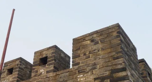 (古城墙为什么拆)古城墙建设不能倒金币版:历史遗产与金融资本的博弈