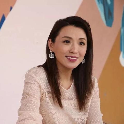 荣耀先锋阵容搭配全面指南：如何选择英雄与组合最大化战斗优势