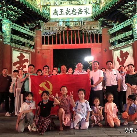 探索历史英雄岳飞的壮丽人生：《精忠报国岳飞传》破解版全攻略与心得分享