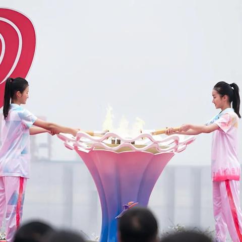 (圣火仪式)探寻文明起源，畅游神秘世界：探访圣火文明手游的奇幻之旅