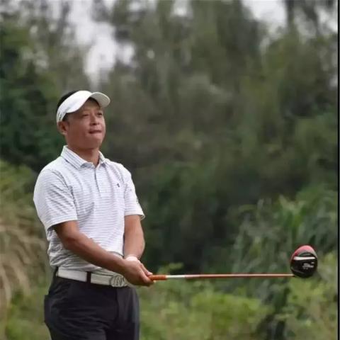 热门游戏《火线精英》玩家必备!加入火线精英论坛,探讨战术、交流技巧,共创游戏新风采!