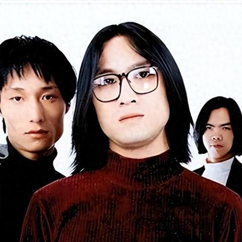 (王者传奇官方网站)掌握最新王者传奇攻略,击败所有对手,称霸王者殿堂!