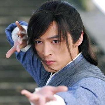 (侠义英雄传讲的是什么)侠义英雄传中的武功排名解析：探讨谁是最强的武林高手？