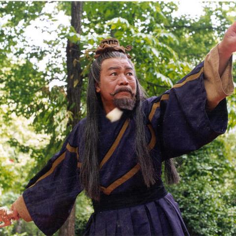 (挑战极限憋笑是哪一期)笑傲乾坤：挑战极限，笑对人生，什么意思？